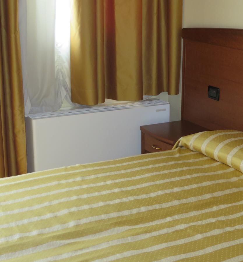 Hotel San Tomio Isola Vicentina Cameră foto